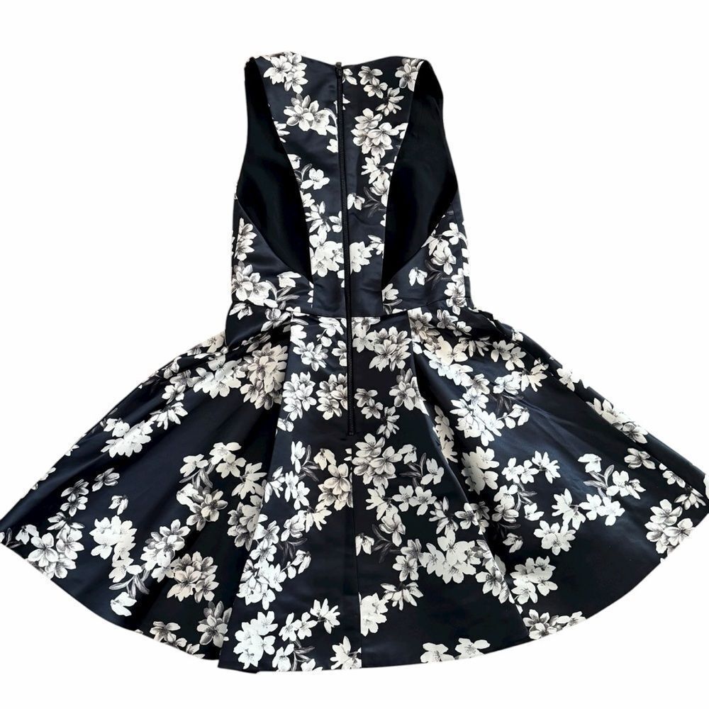 Alice + Olivia Black Floral Fit & Flare Dress Small - Picture 3 of 14